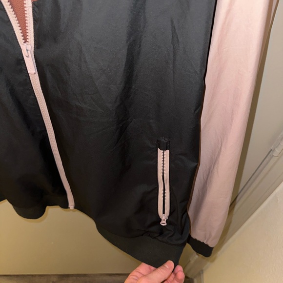 Nike Jacket - Picture 4 of 6